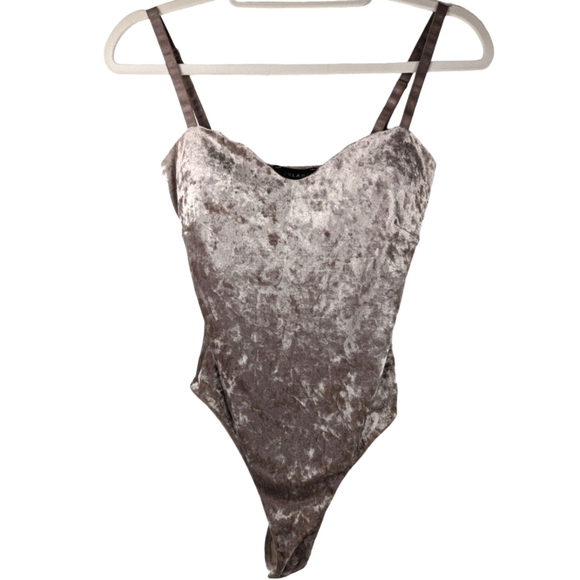 JLUXLABEL Crushed Velvet Bodysuit Taupe Nude Spaghetti Strap Size S - Picture 2 of 14